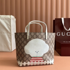 Gucci Shopping Bags